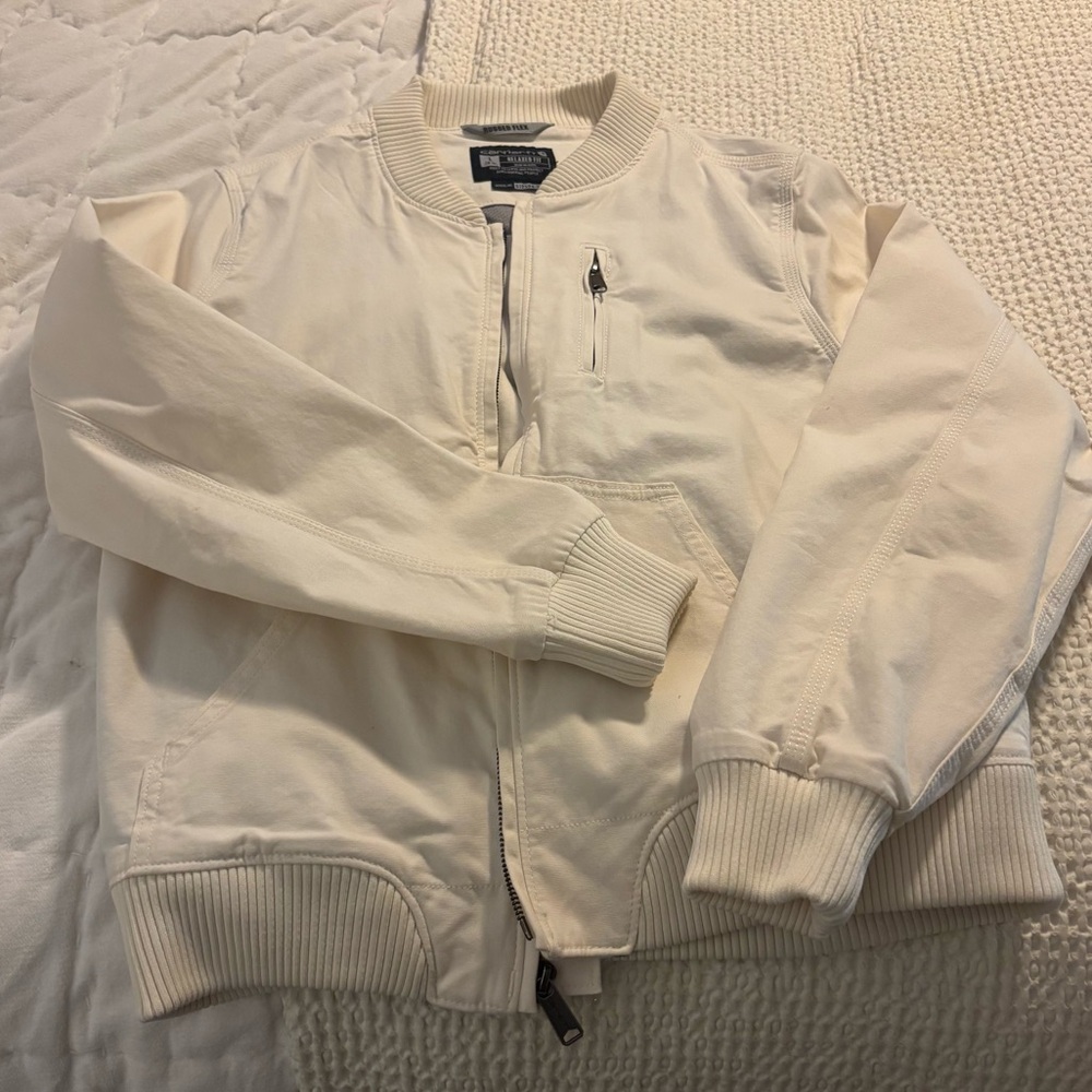 White Carhartt full zip coat